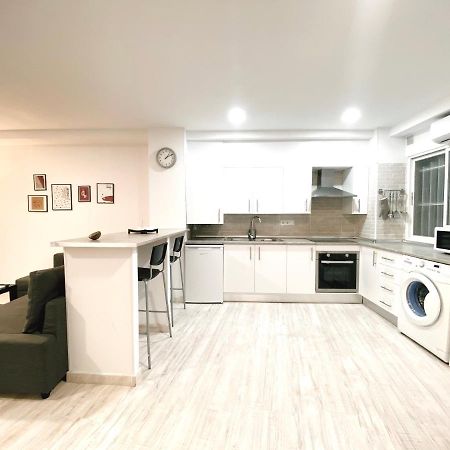 Gmc Turistics - Great Apartment For Groups & Families Малага Екстериор снимка