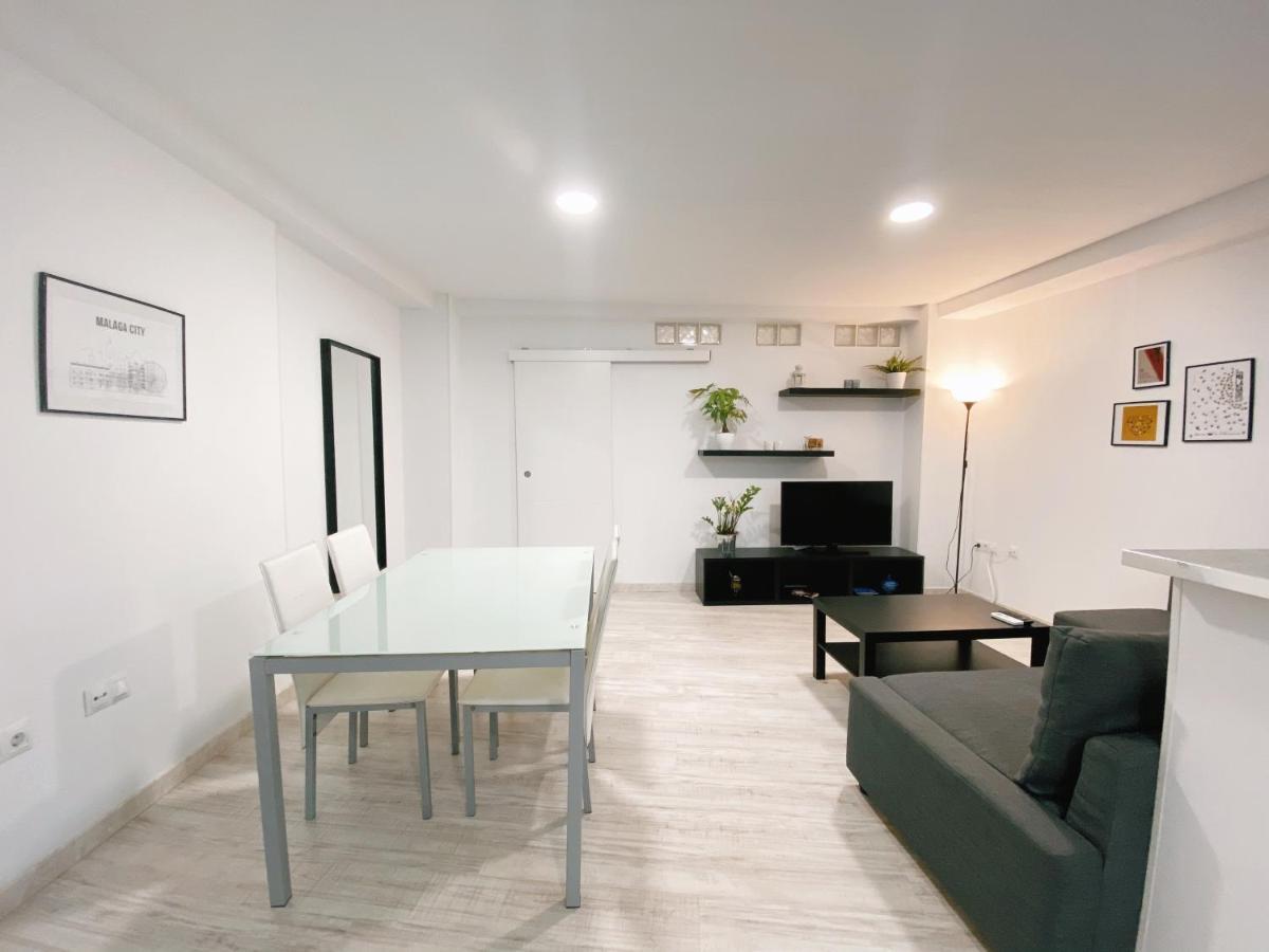 Gmc Turistics - Great Apartment For Groups & Families Малага Екстериор снимка